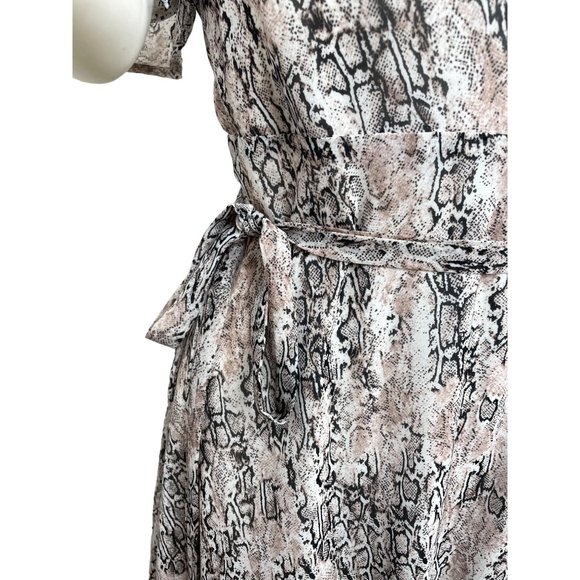 Miami Maxi Dress M Francesca’s Hi/Lo Ruffled Hemline Wrap Around Flutter Sleeves - Picture 9 of 15